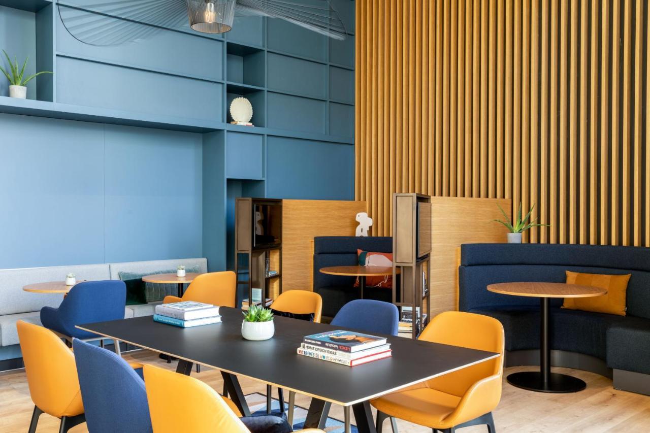 Courtyard By Marriott Glasgow Sec Экстерьер фото
