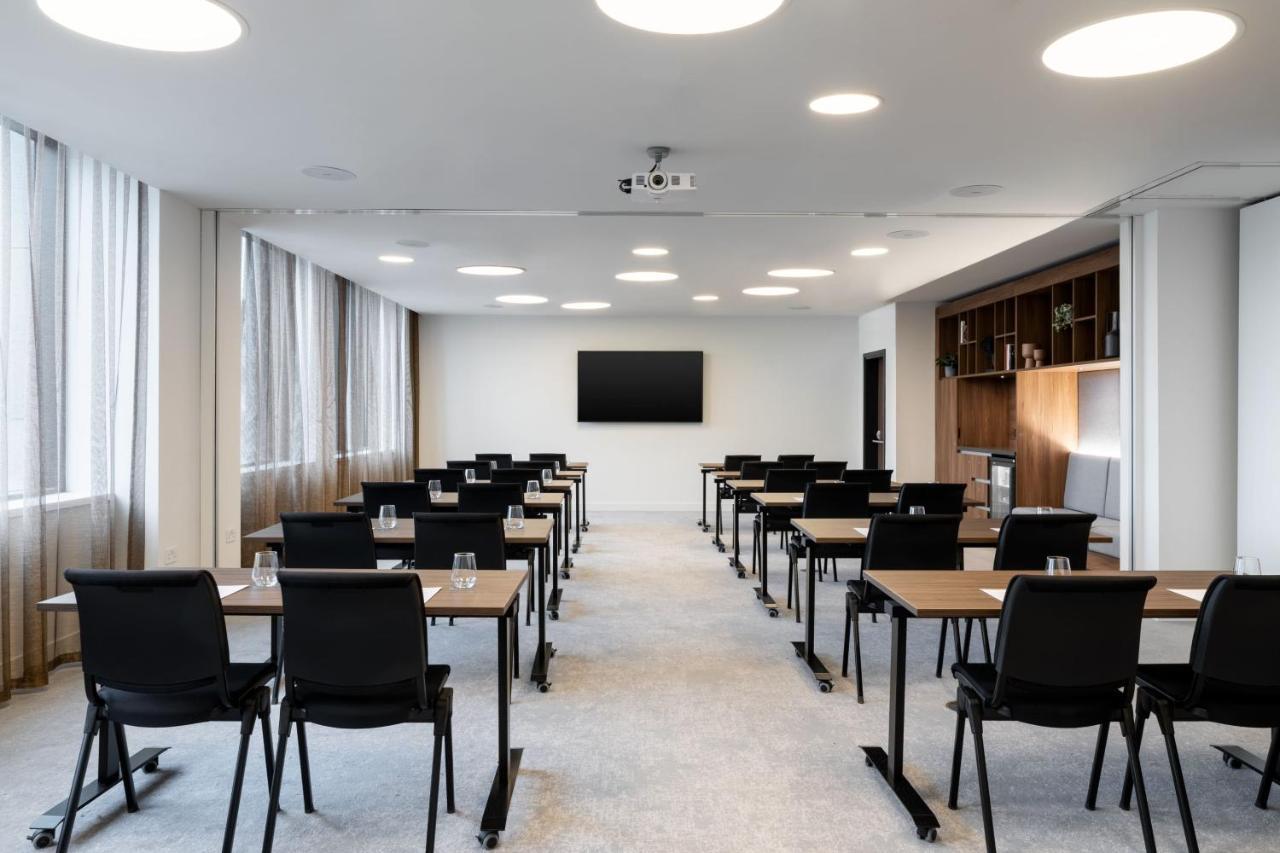 Courtyard By Marriott Glasgow Sec Экстерьер фото