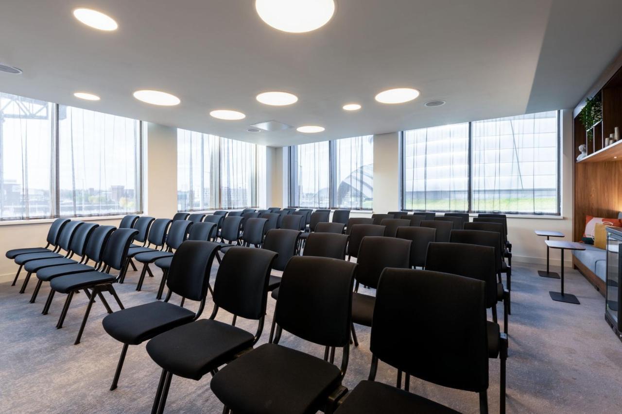Courtyard By Marriott Glasgow Sec Экстерьер фото